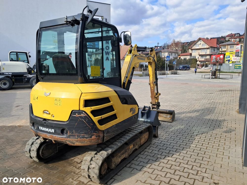 Yanmar SV 26 WAGA 2785kg 2.8t 950mth * 2019 rok * 2 nowe łyżki *skarpówka * lusterka *oświetlenie * długie ramie * szybkozłącze * silnik Yanmar 24KM minikoparka kubota KX30-4 u27 cat 302.7 jcb 8030 jazda szybka/wolna sprawna bez dpf 2,5 t 3 t - 16