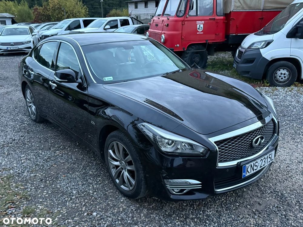 Infiniti Q70 2016 photo 4