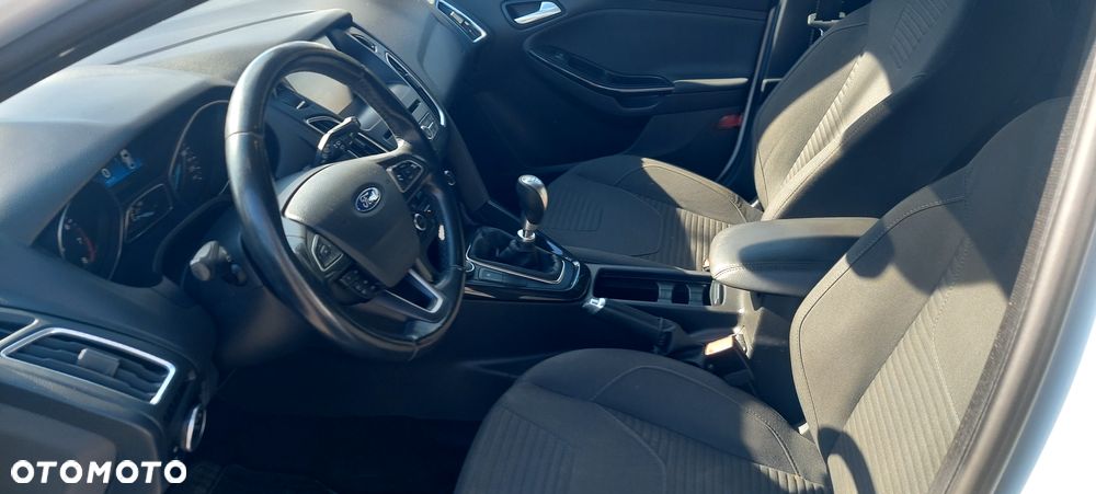 Ford Focus 1.5 EcoBoost Platinium X ASS - 6