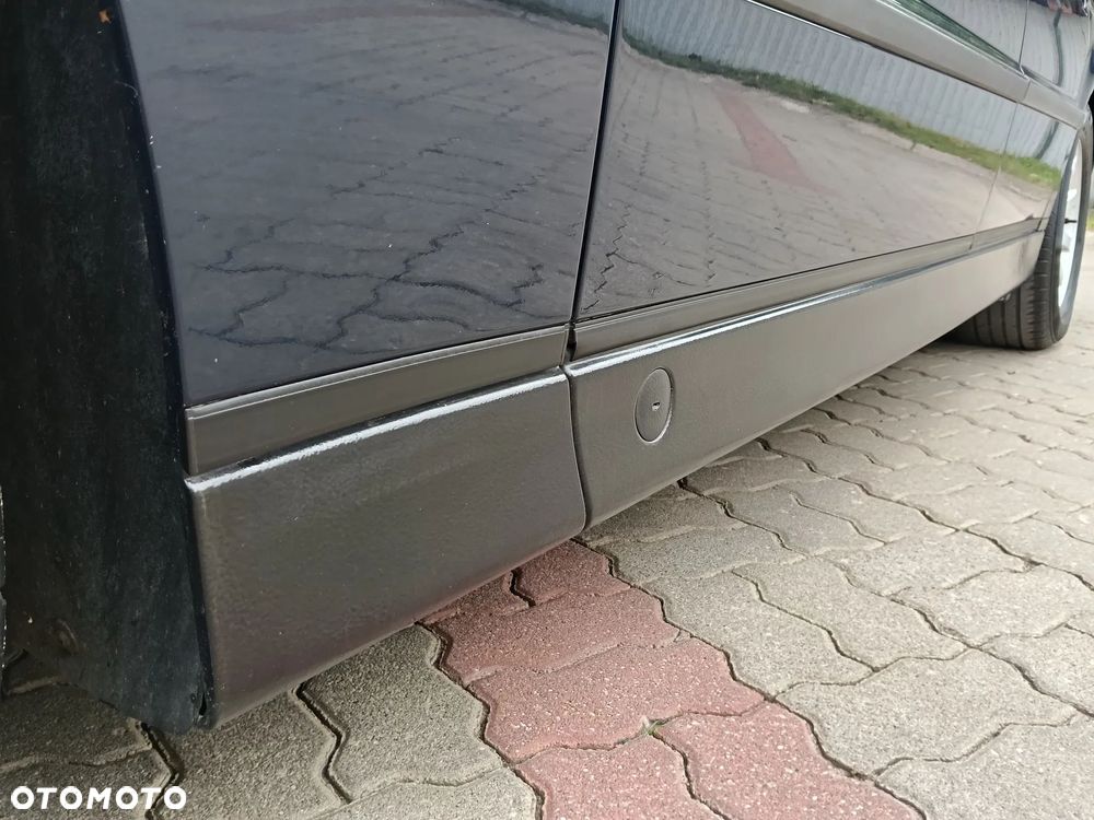 BMW Seria 7 - 18