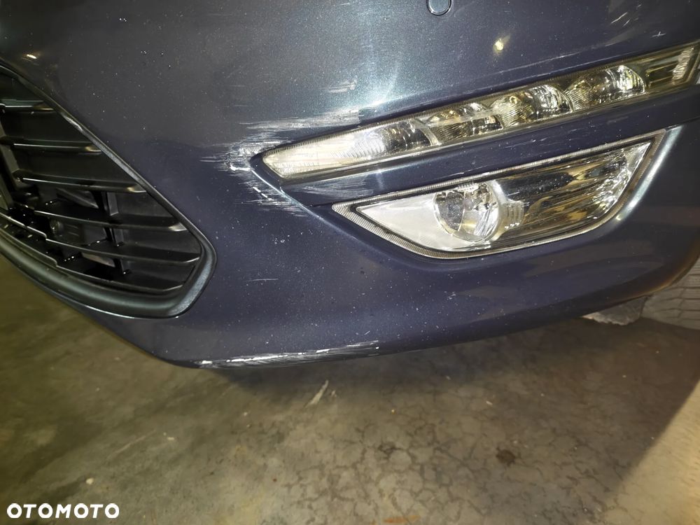 Ford Mondeo 2.0 TDCi Black Magic - 9