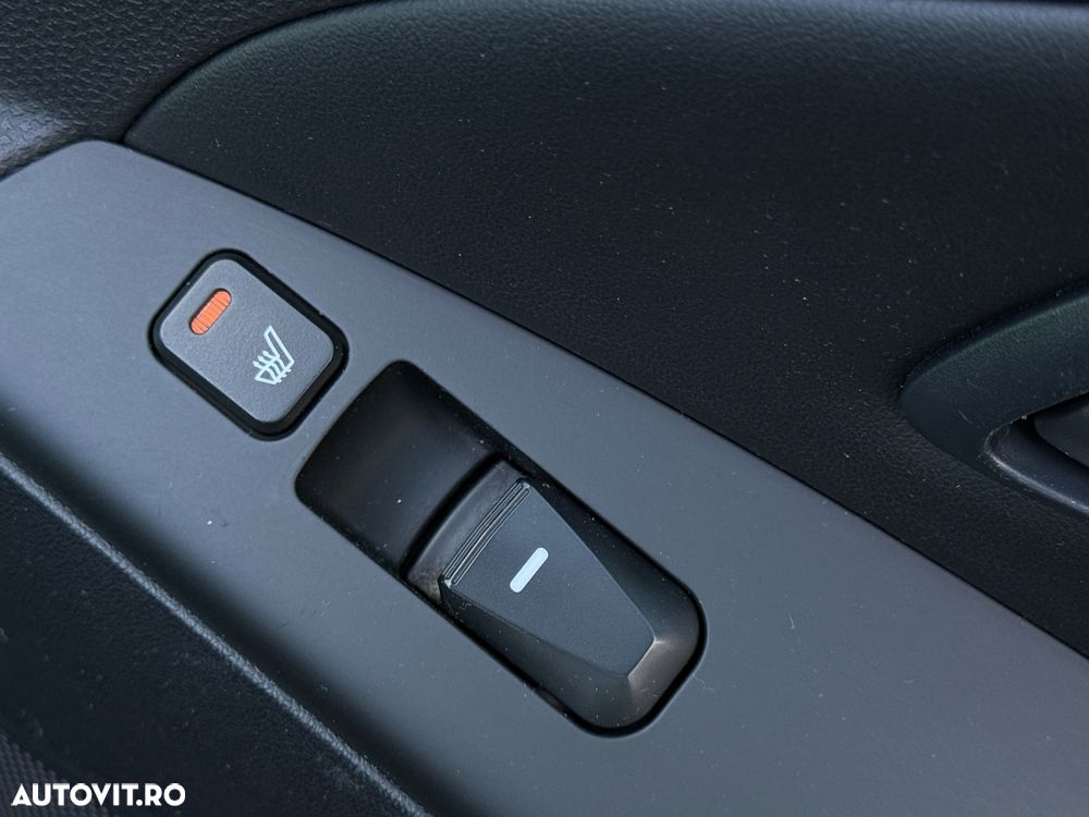 Hyundai ix35 blue 1.6 2WD Finale Gold - 9