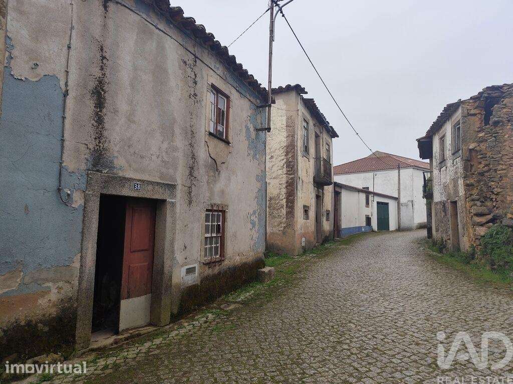 Casa de aldeia T2 em Penas Roias de 108,00 m2 - Grande imagem: 3/6