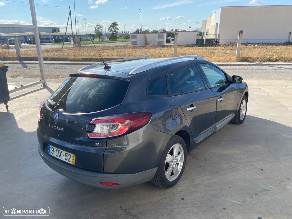 Renault Mégane Sport Tourer 1.5 dCi Dynamique - 2