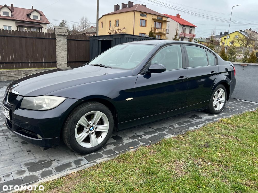BMW Seria 3 318i - 9