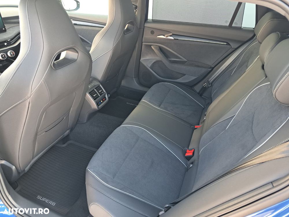 Skoda Superb 2.0 TSI 265 CP 4x4 DSG Sportline - 7