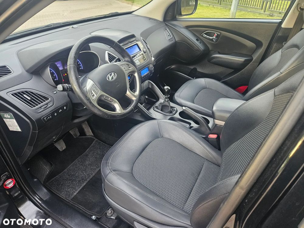 Hyundai ix35 1.6 2WD blue Comfort - 11