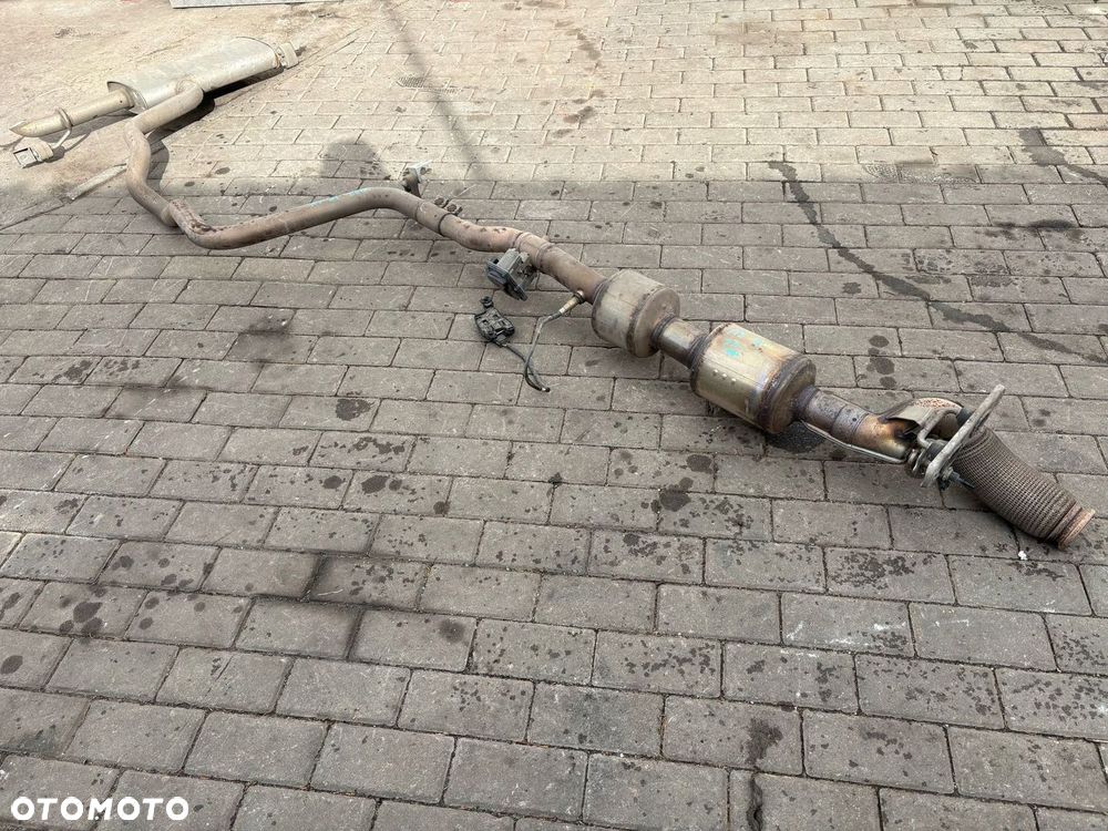 AUDI A3 8Y WYDECH TŁUMIK KATALIZATOR 2.0 TDI 05L131701D 05L131701E - 2