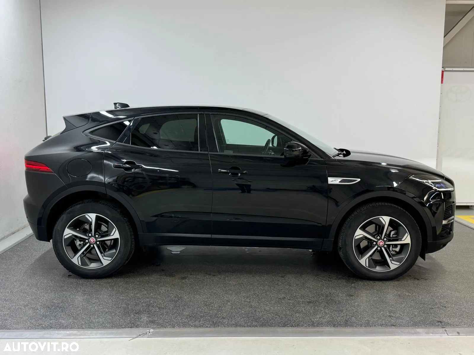 Jaguar E-Pace - 5
