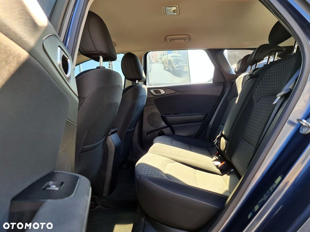 Kia Ceed 1.0 T-GDI M - 33