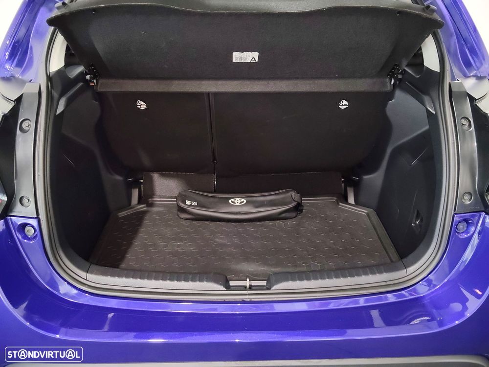 Toyota Yaris 1.5 HDF Comfort Plus - 11