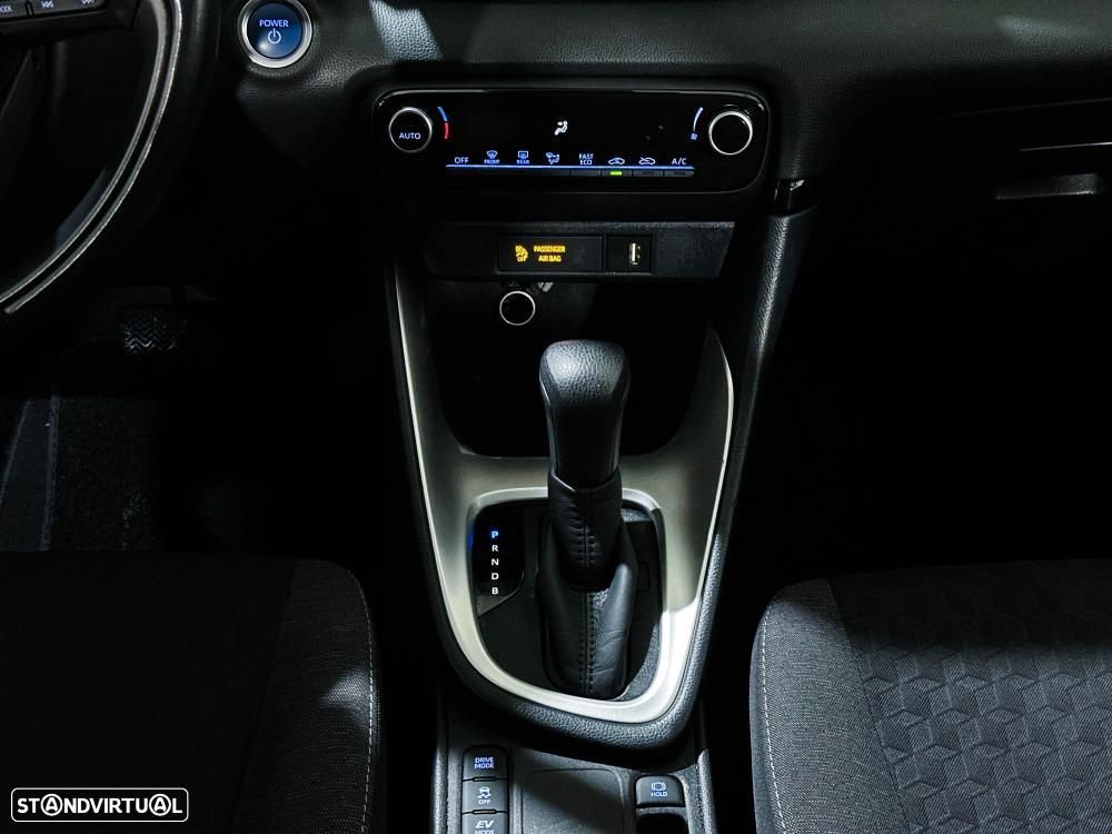 Toyota Yaris 1.5 HDF Premier Edition - 20