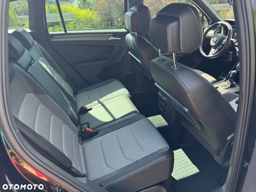 Volkswagen Tiguan - 16