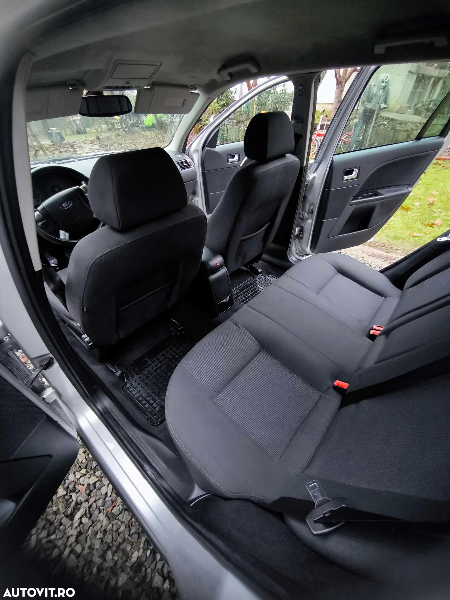 Ford Mondeo Wagon 2.0TDCi Ambiente - 11