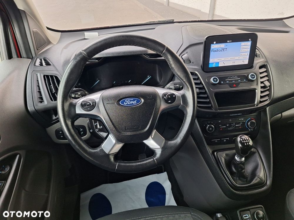 Ford Tourneo Connect 1.5 EcoBlue Titanium - 39