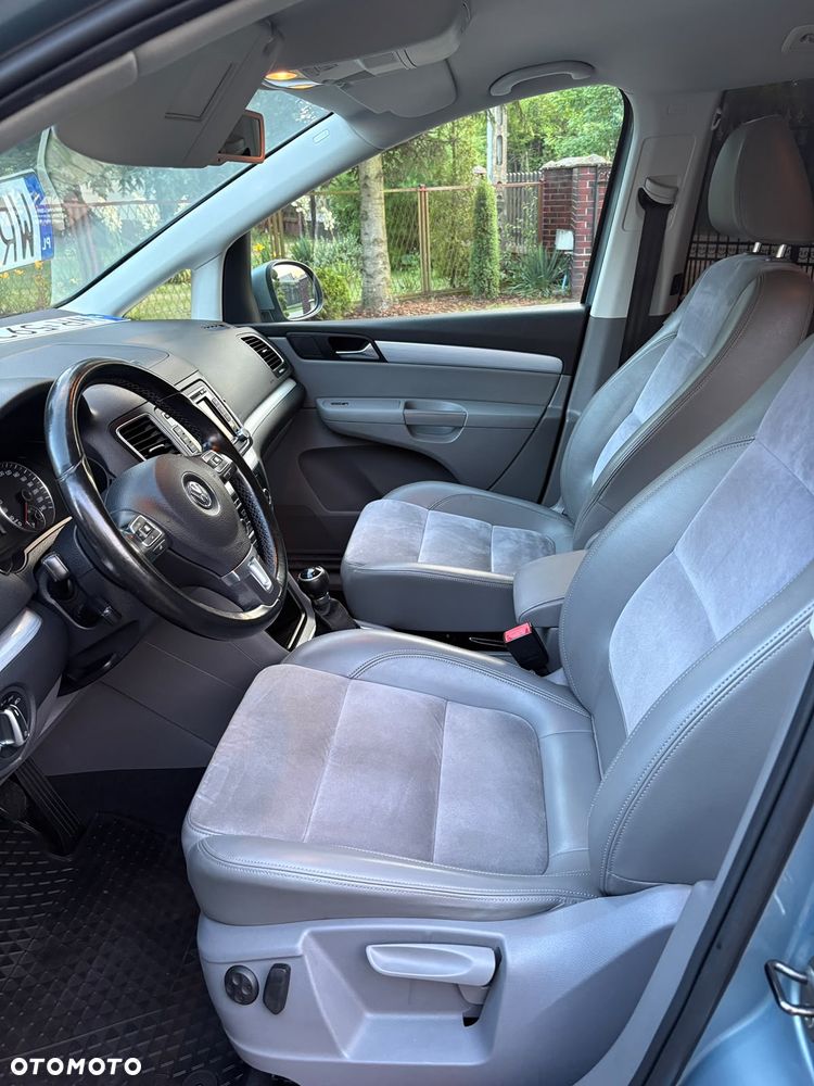 Volkswagen Sharan 2.0 TDI Highline - 25