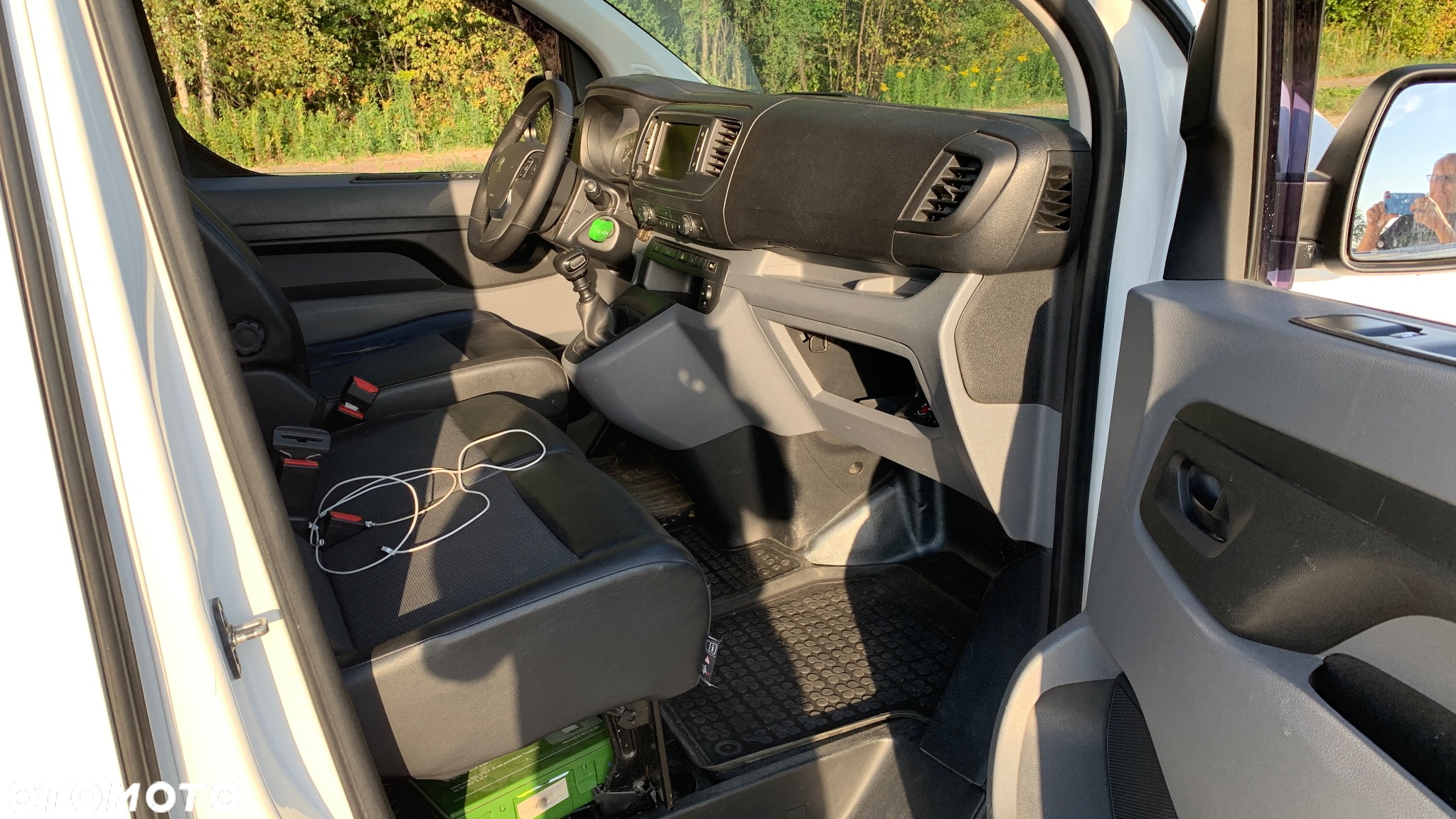 Peugeot Peugeot Expert III 2.0 BlueHDi 150 KM 2017, CarPlay, Felgi Aluminiowe - 8