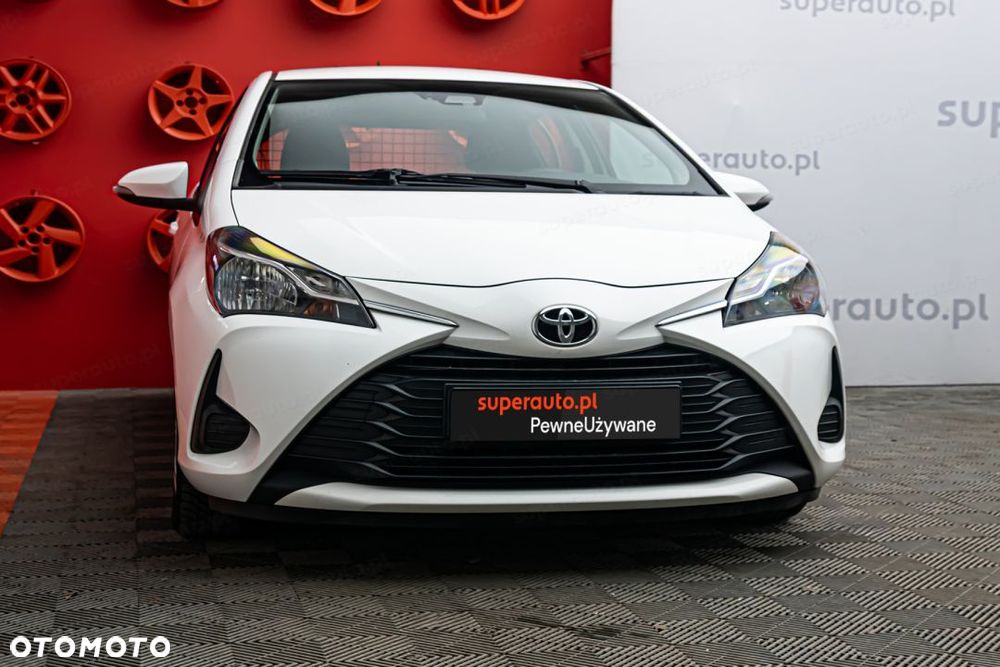 Toyota Yaris Active 1.5 111KM - 4