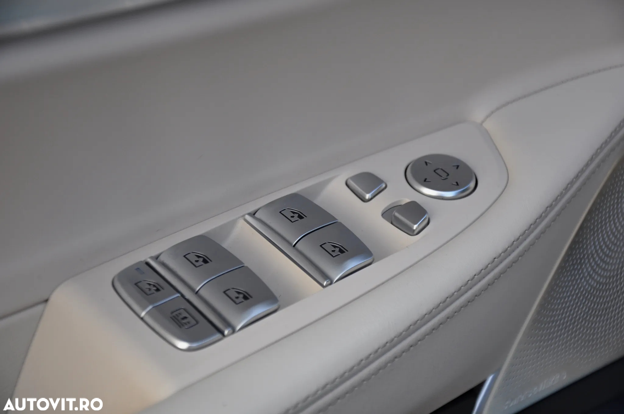 BMW Seria 7 - 23