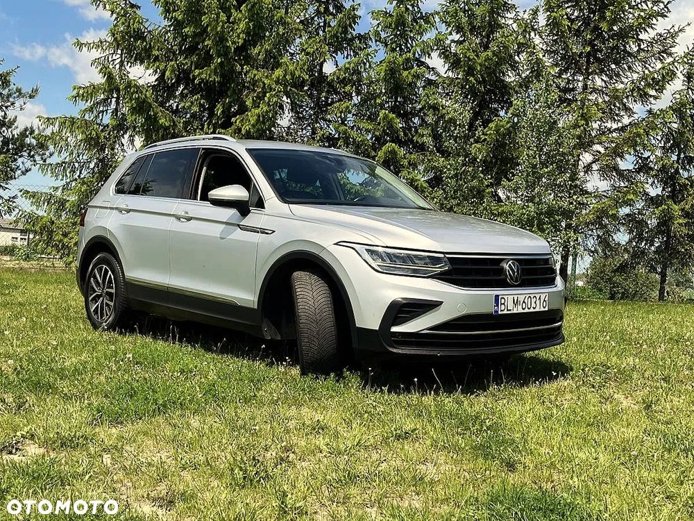 Volkswagen Tiguan - 4