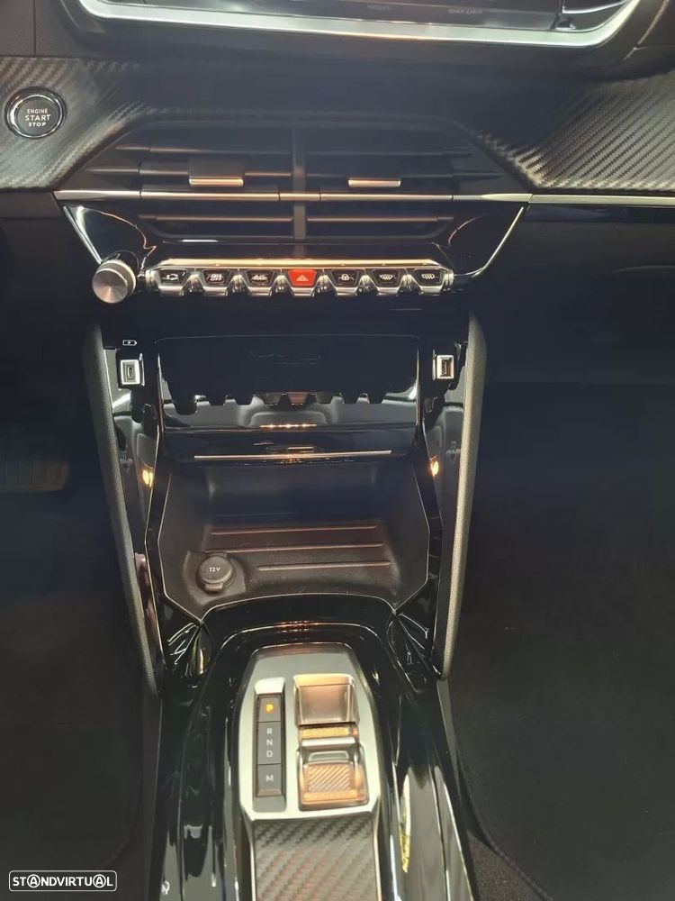 Peugeot 208 1.2 PureTech Allure Pack EAT8 - 13