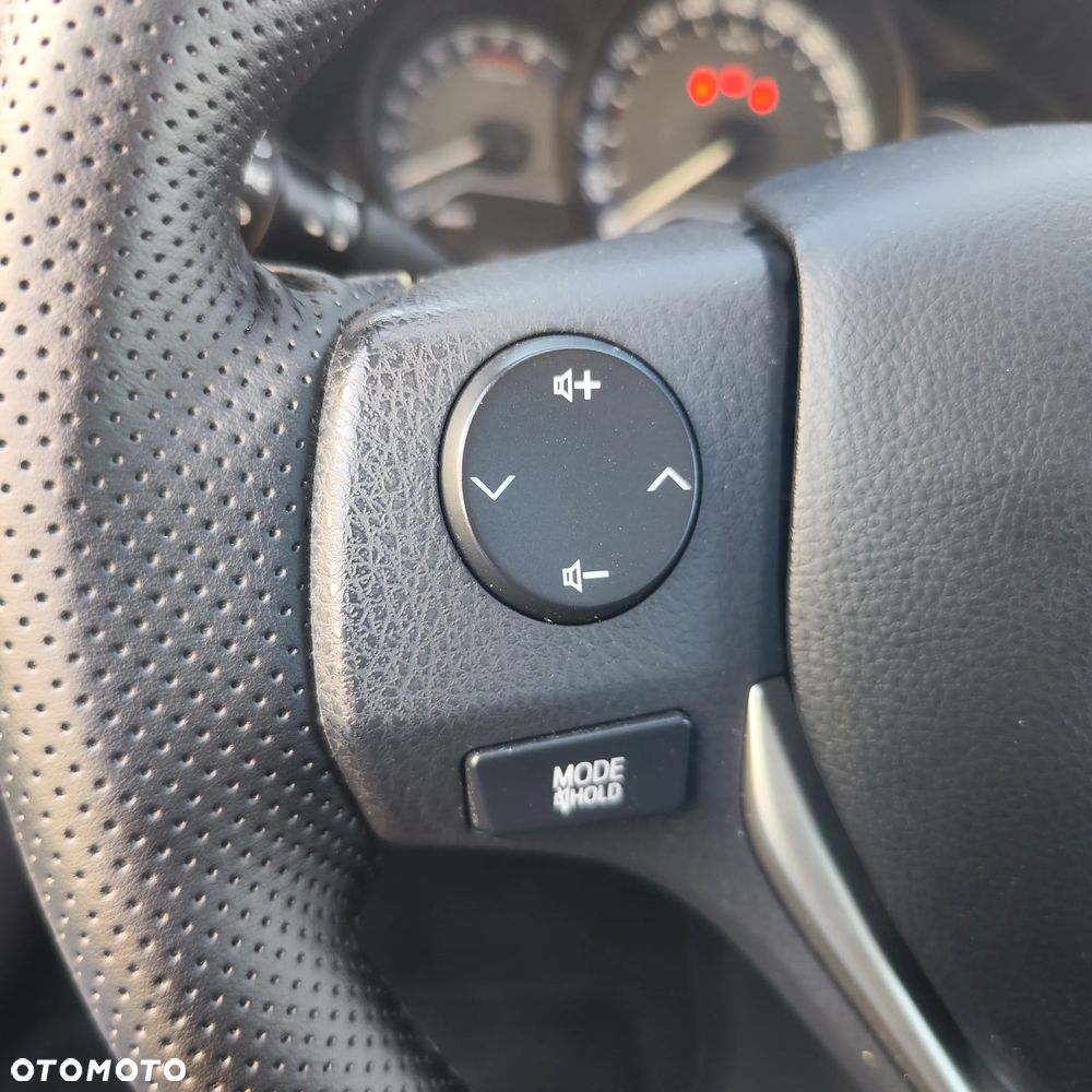 Toyota Auris - 16