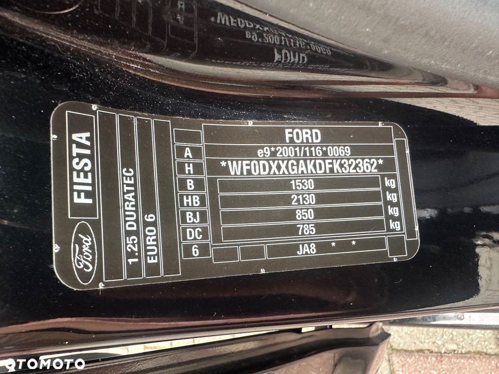 Ford Fiesta 1.25 Platinium X - 23