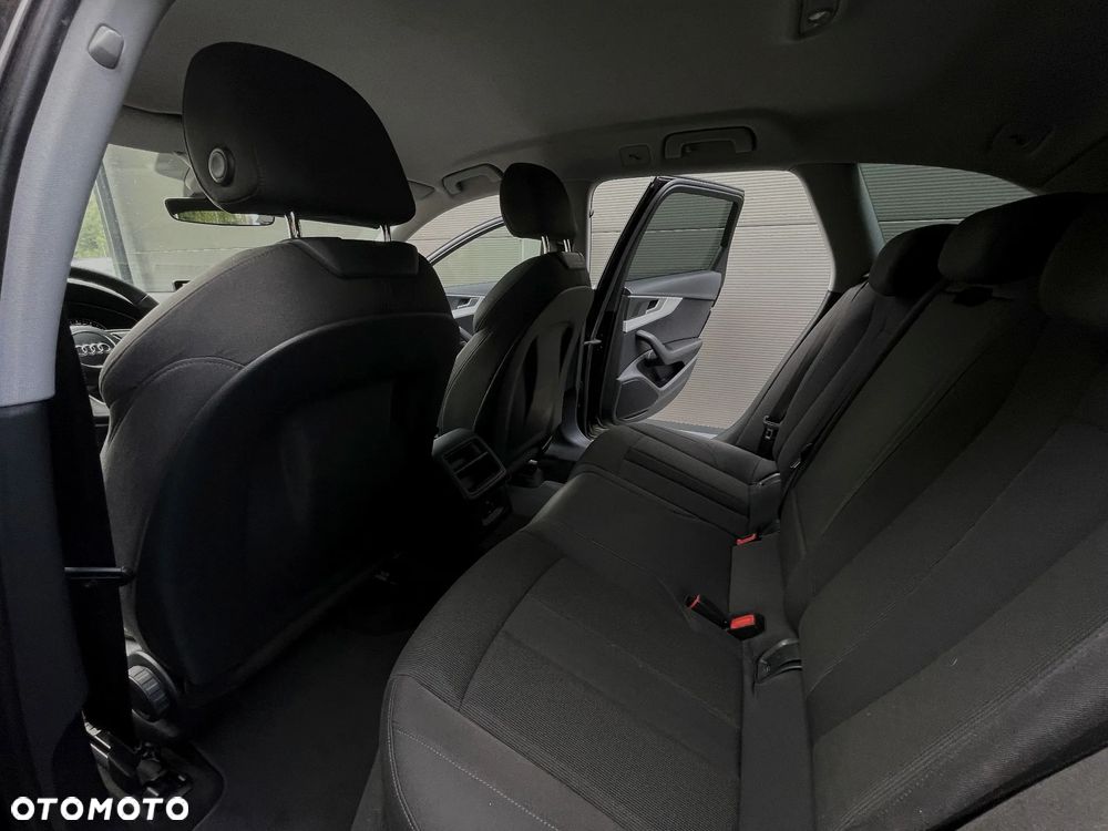 Audi A4 Avant 2.0 TDI S tronic - 21