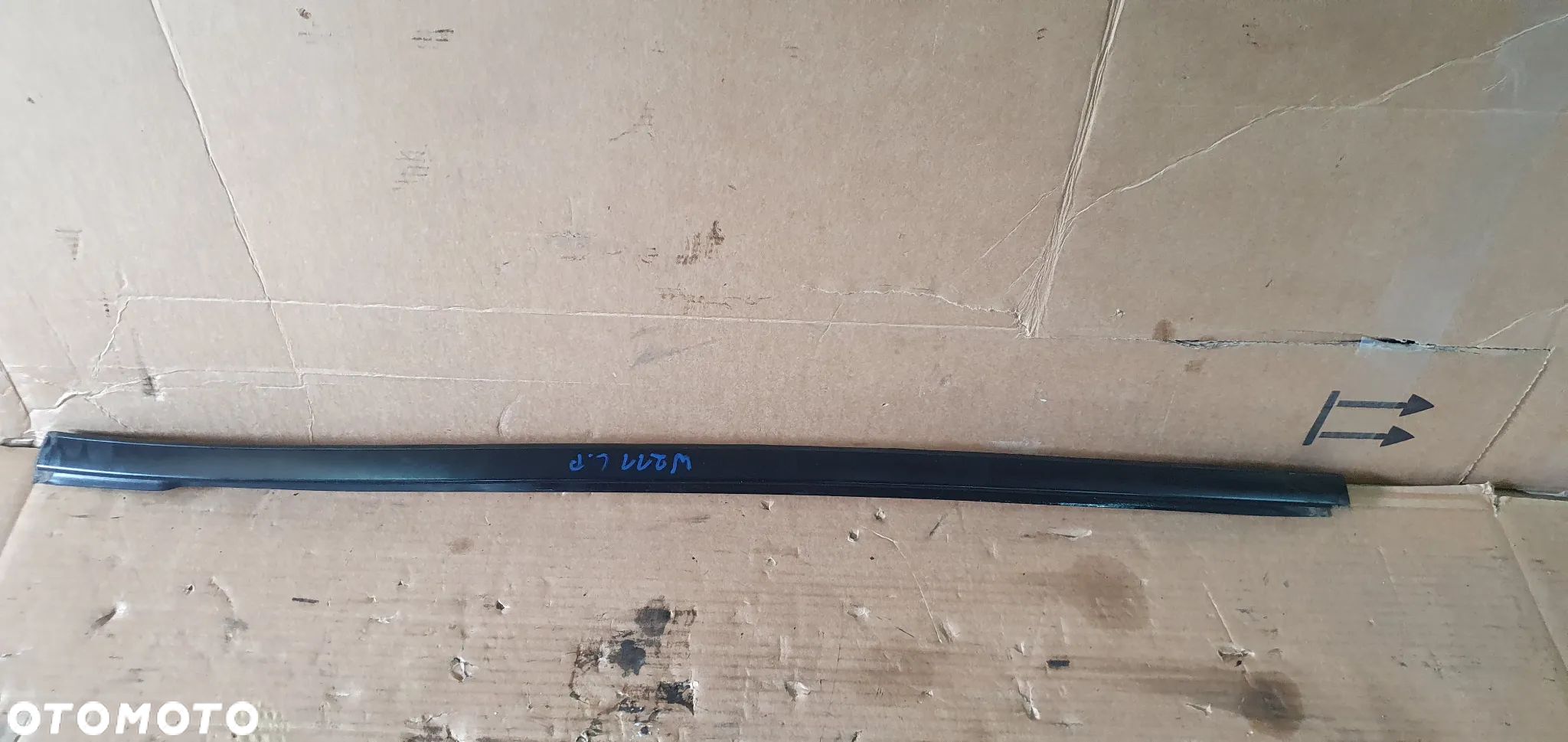 Listwa szyby czołowej lewy przód przednia lewa Mercedes E-Klasa W211 A2116901782 - 1