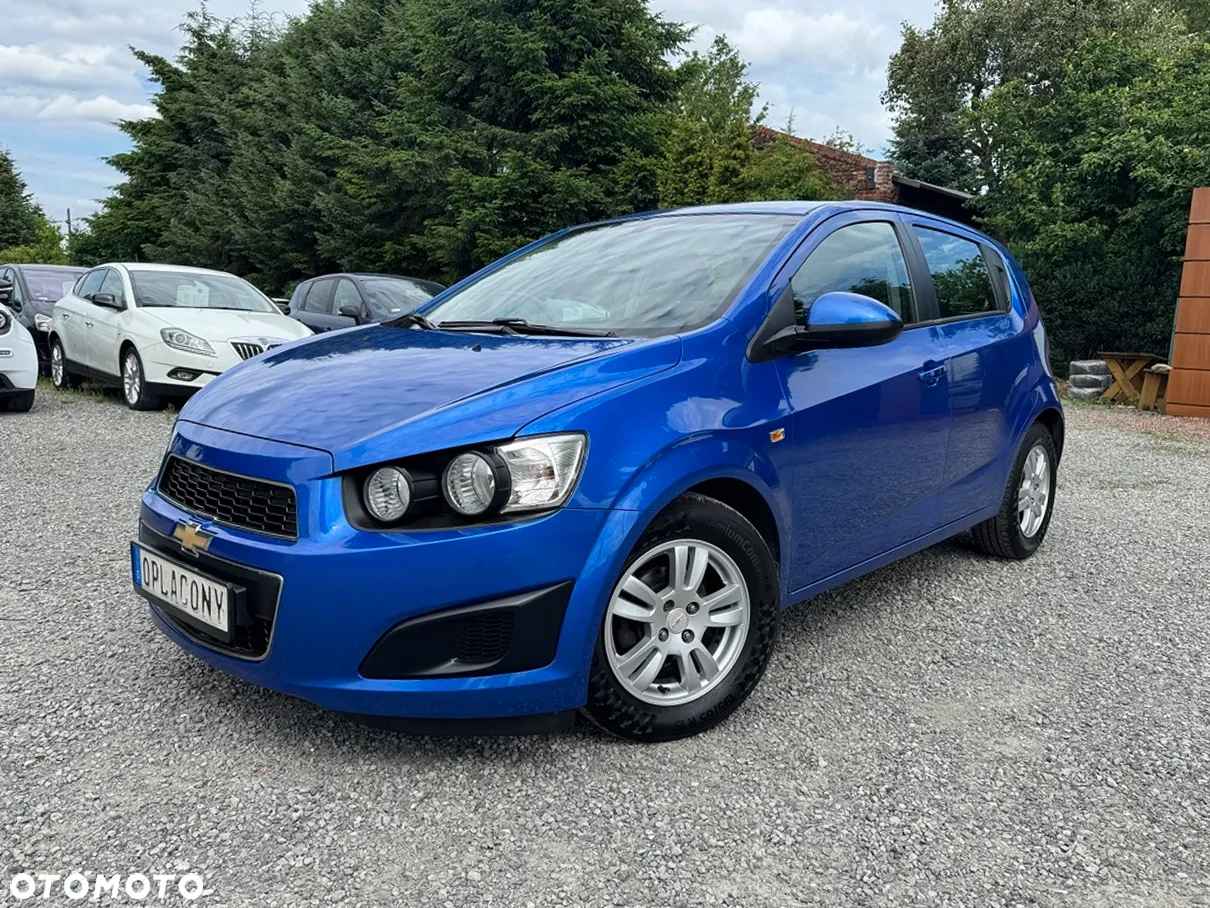 Chevrolet Aveo - 4