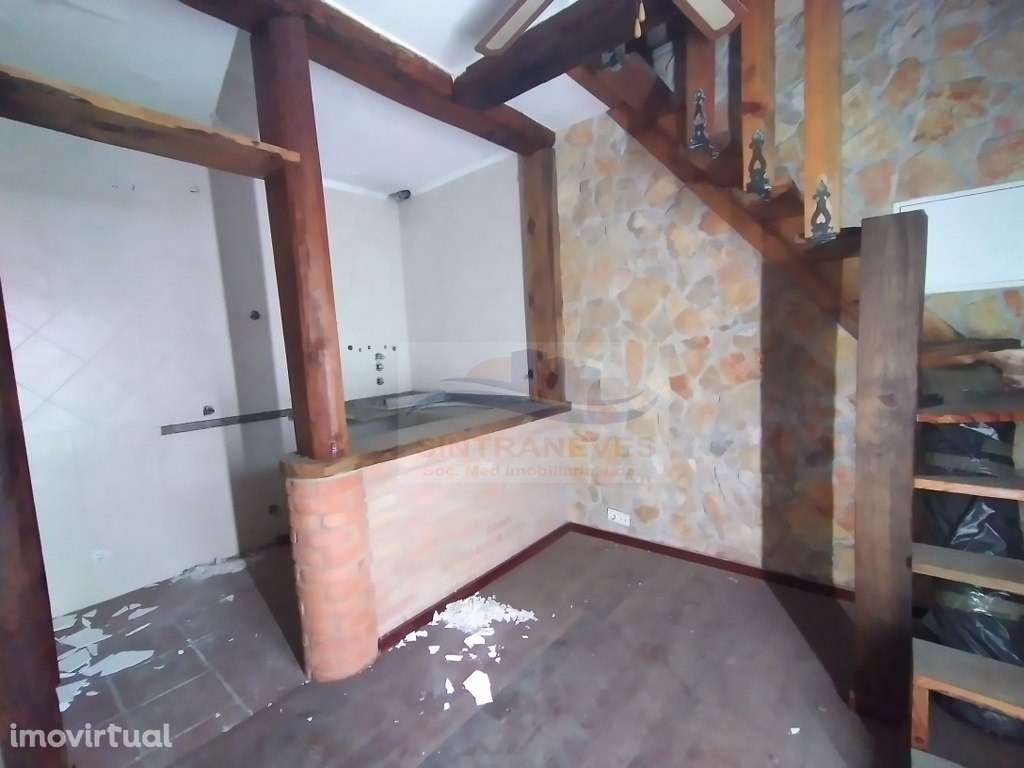 Moradia T1 remodelada - Torre da Marinha, Moradia térrea, com entra... - Grande imagem: 3/16