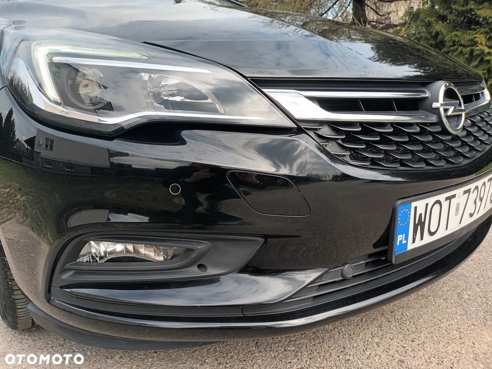 Opel Astra 1.4 T Enjoy - 11