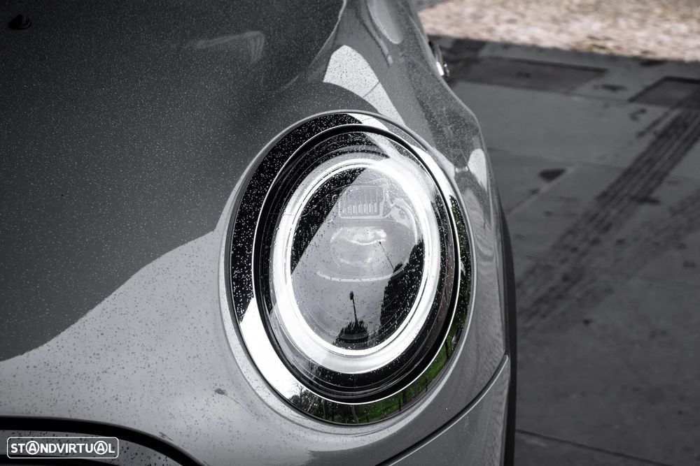 MINI 3 Portas Cooper SE Essential - 8