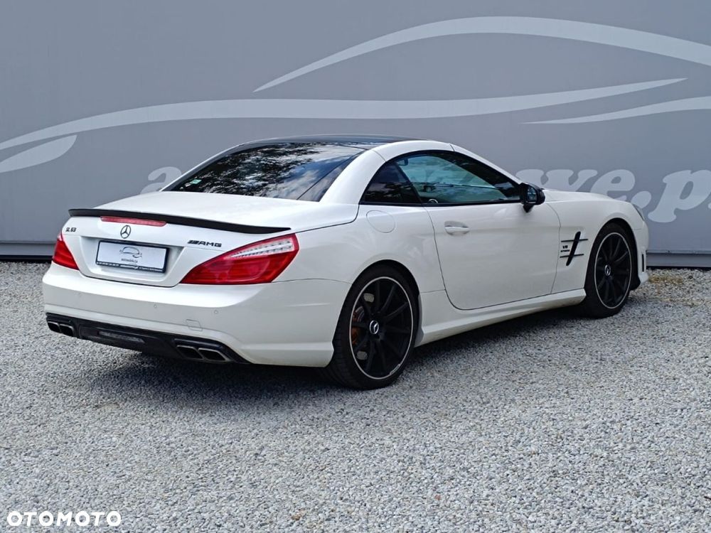 Mercedes-Benz SL 63 AMG - 37