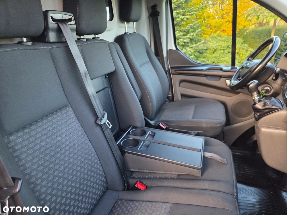 Ford Transit Custom - 38