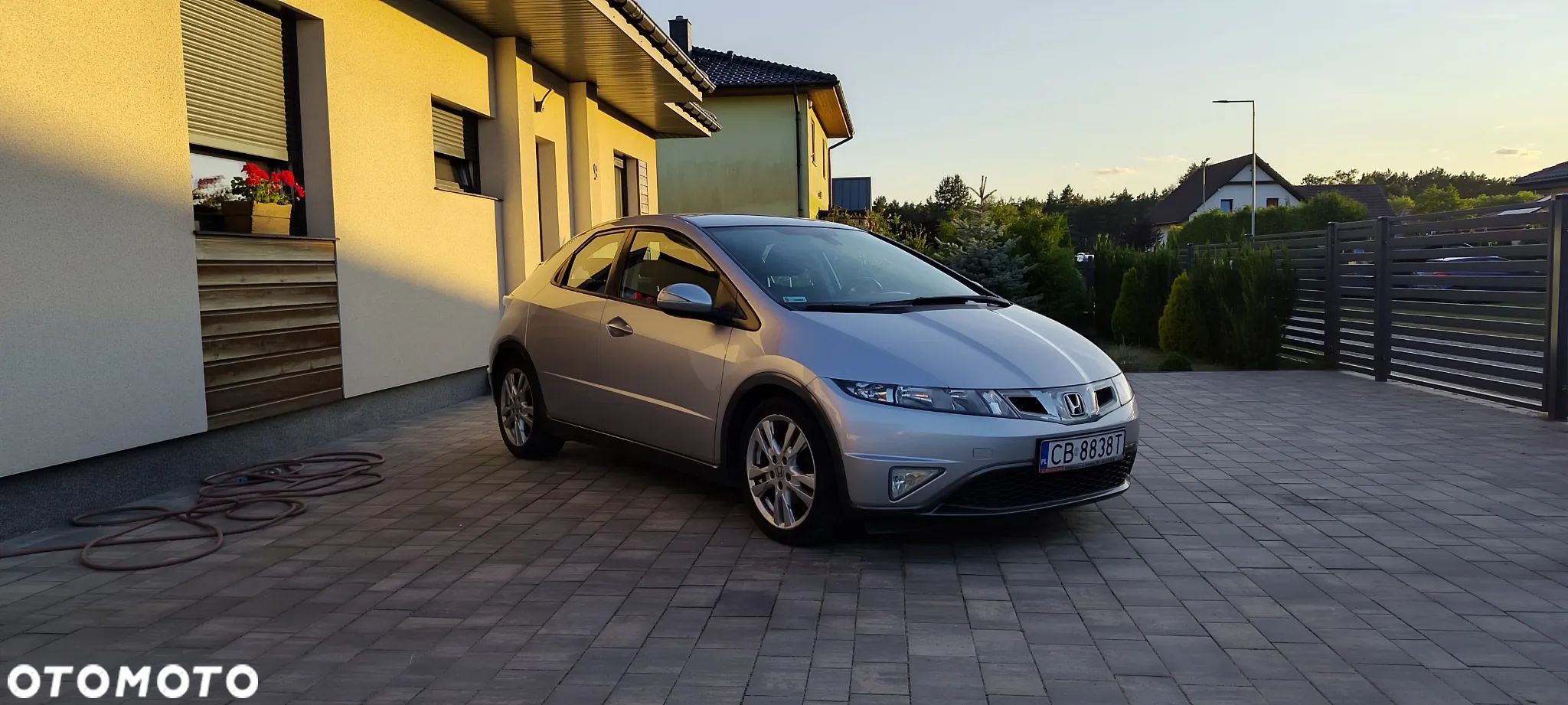 Honda Civic 1.8 Comfort - 1