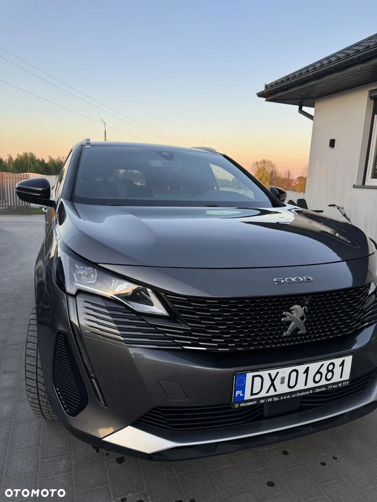 Peugeot 5008 - 2
