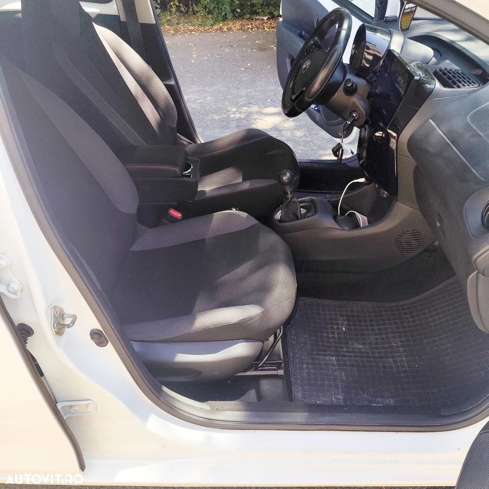 Toyota Aygo - 26
