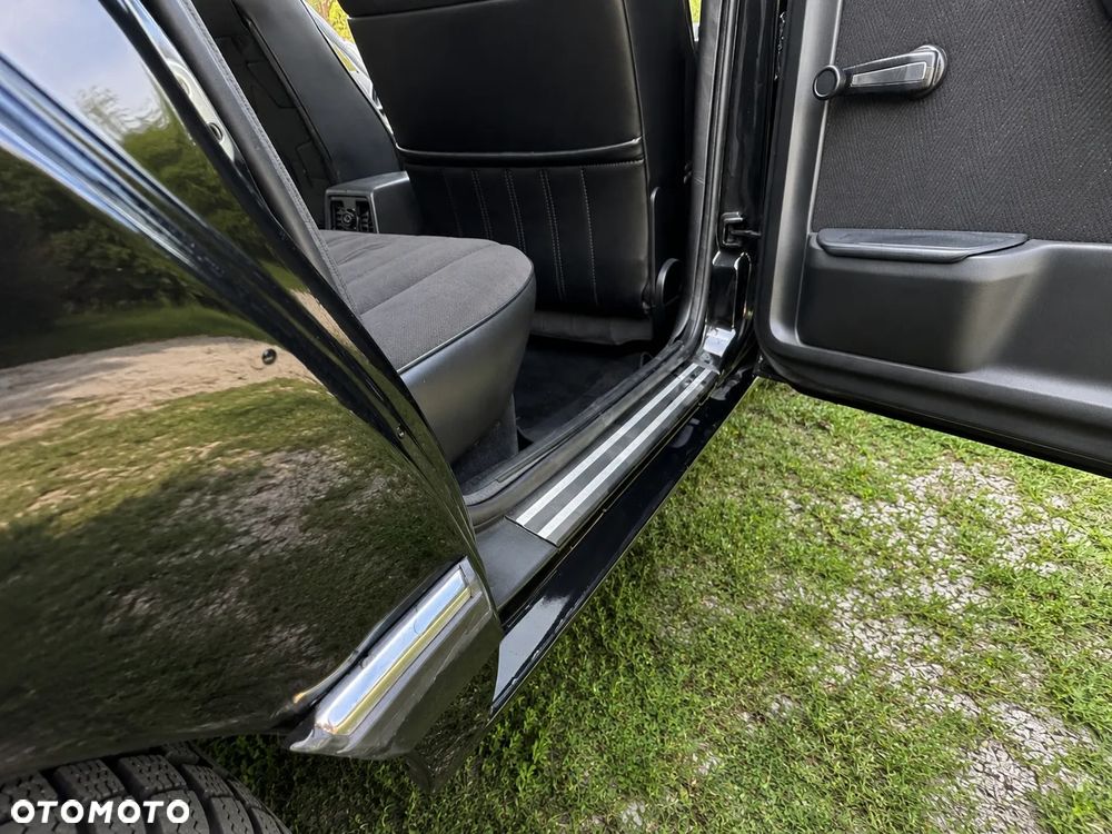 BMW Seria 7 - 23