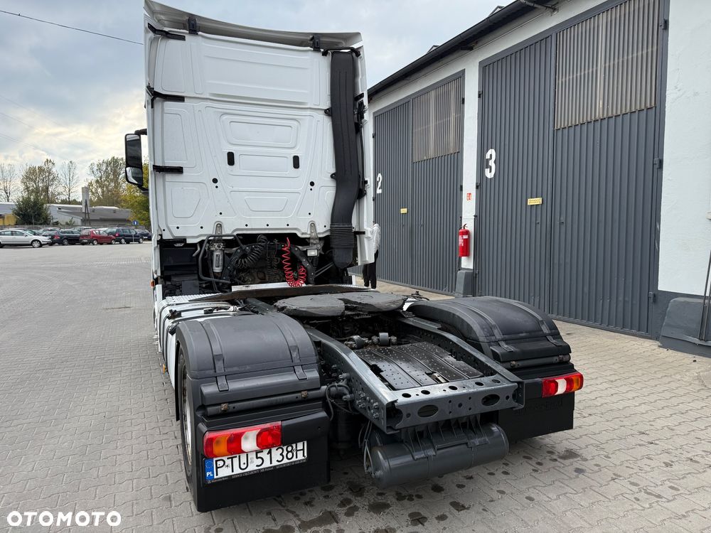Mercedes-Benz Actros  1845 Giga Space - 8