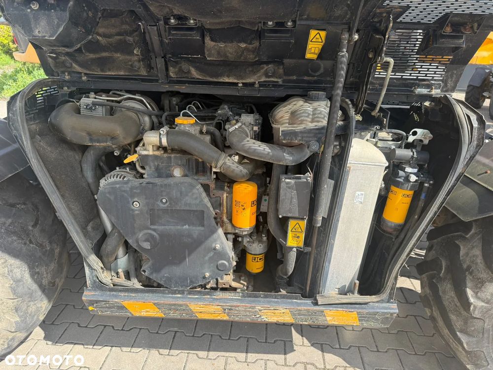 JCB Hydradig 110W - 11