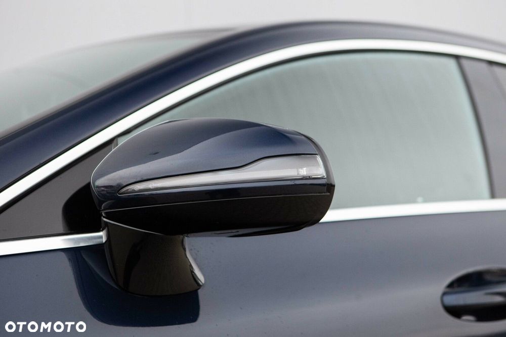 Mercedes-Benz CLS - 16