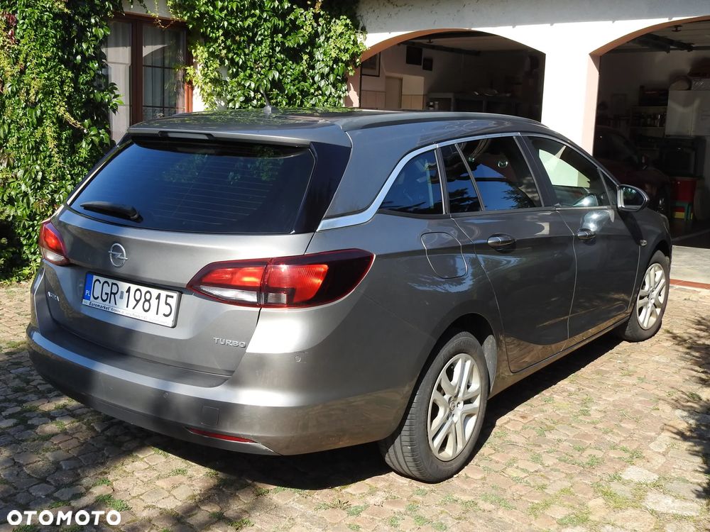 Opel Astra - 4