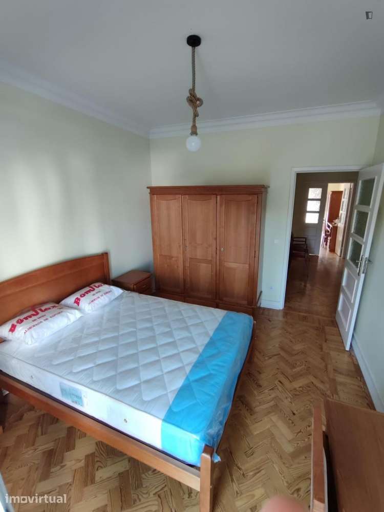 Quarto - localizado em Alvalade Lisbon - Grande imagem: 2/14
