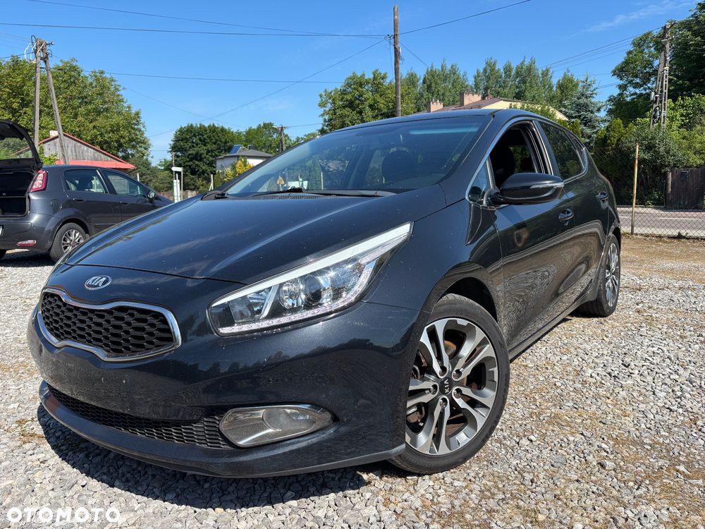 Kia Ceed 1.6 CRDi 128 Spirit - 1