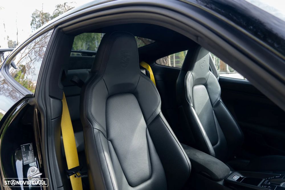 Porsche 911 (992) Carrera GTS PDK - 29