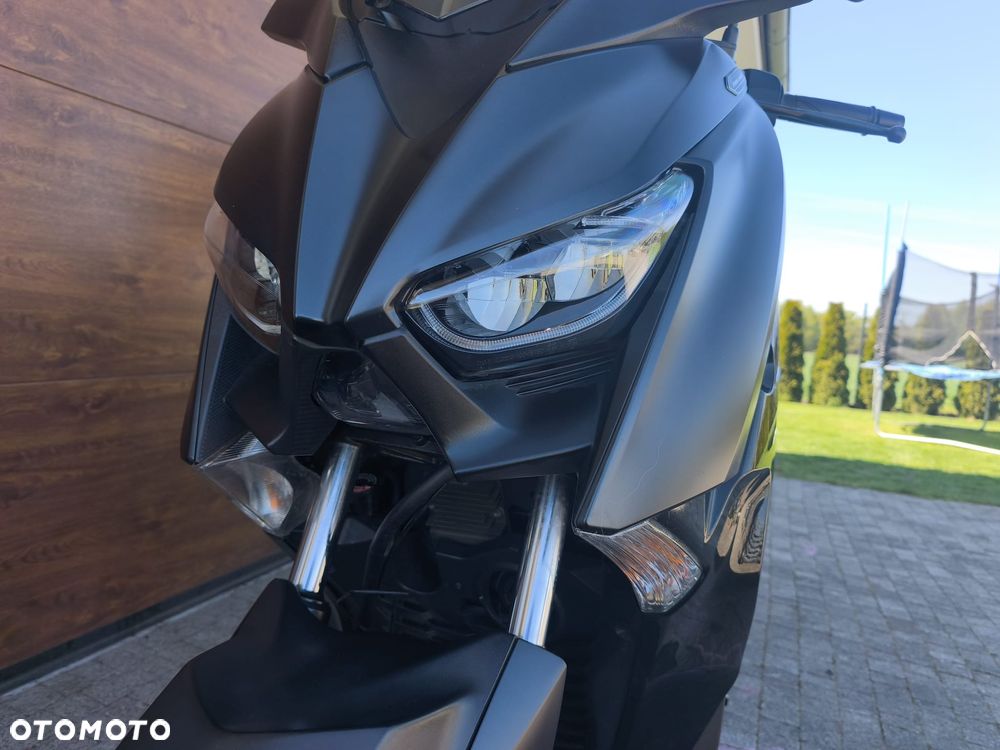 Yamaha X-max - 5