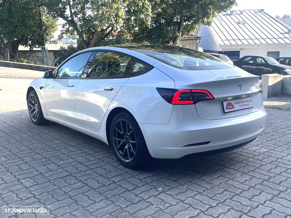 Tesla Model 3 Standard Range Plus RWD - 5