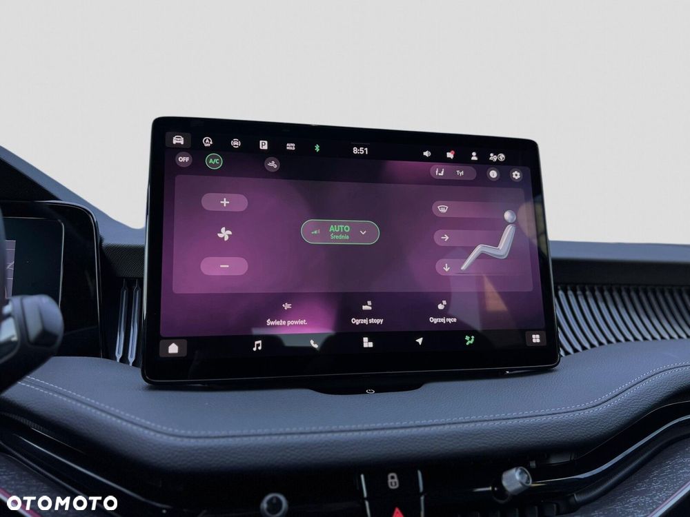 Skoda Superb 1.5 TSI Style DSG - 19