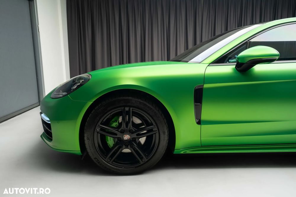 Porsche Panamera 4 - 7